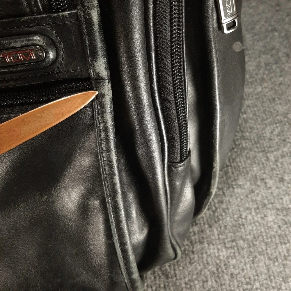 Tumi Backpack 96186D4 17x15x9 Black Leather Mens Business Travel Bag